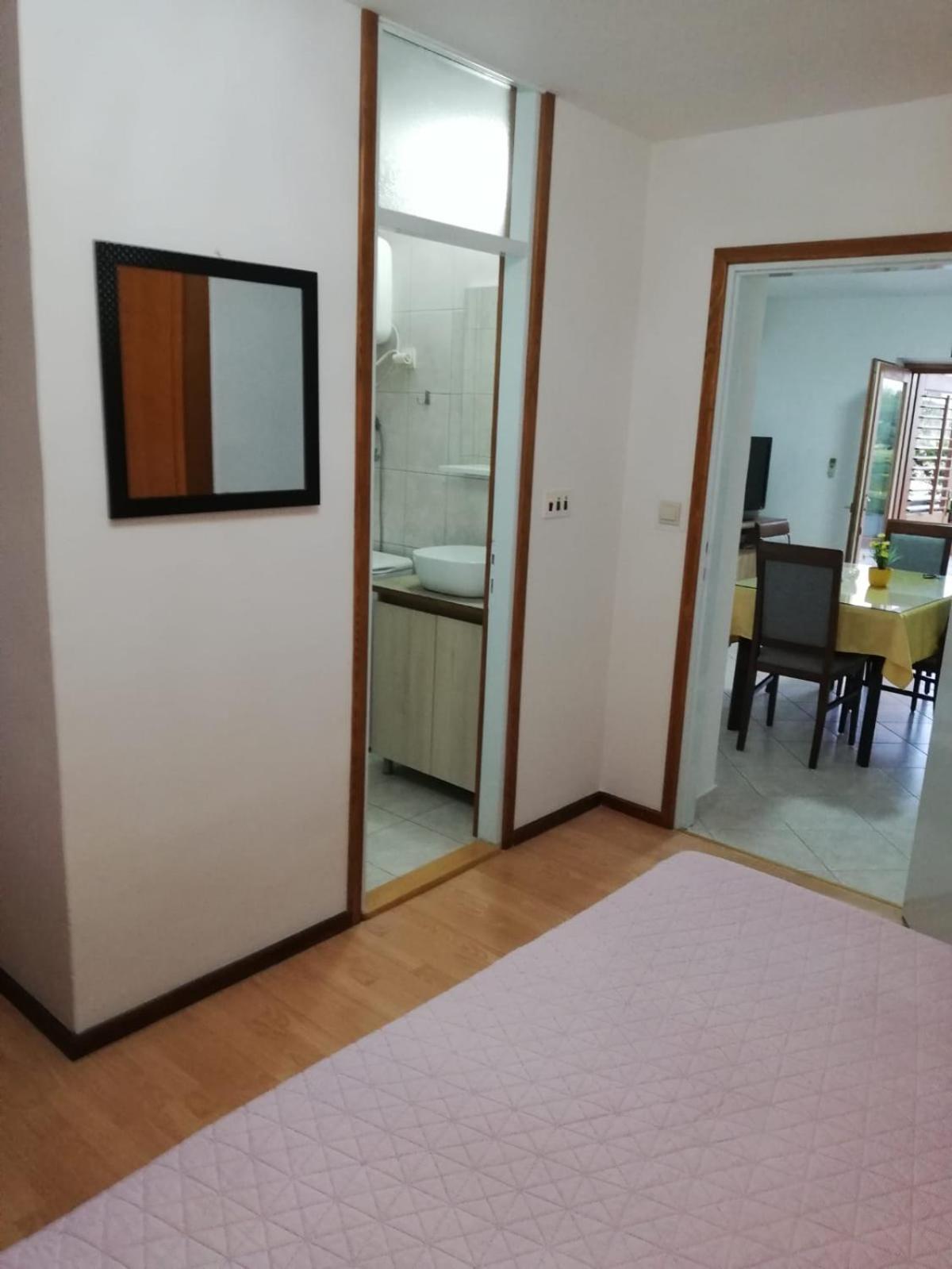 Apartments Jure Miljak Podstrana Exterior photo